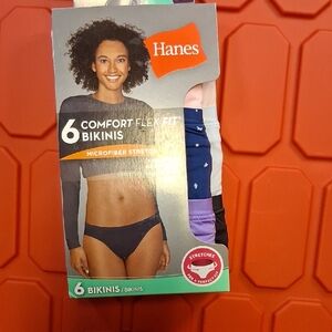 Hanes Microfiber Stretch Bikinis in Black..New In Box
